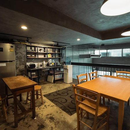 Once In A Blue Moon Cafe And Hostel Chiang Mai Ngoại thất bức ảnh