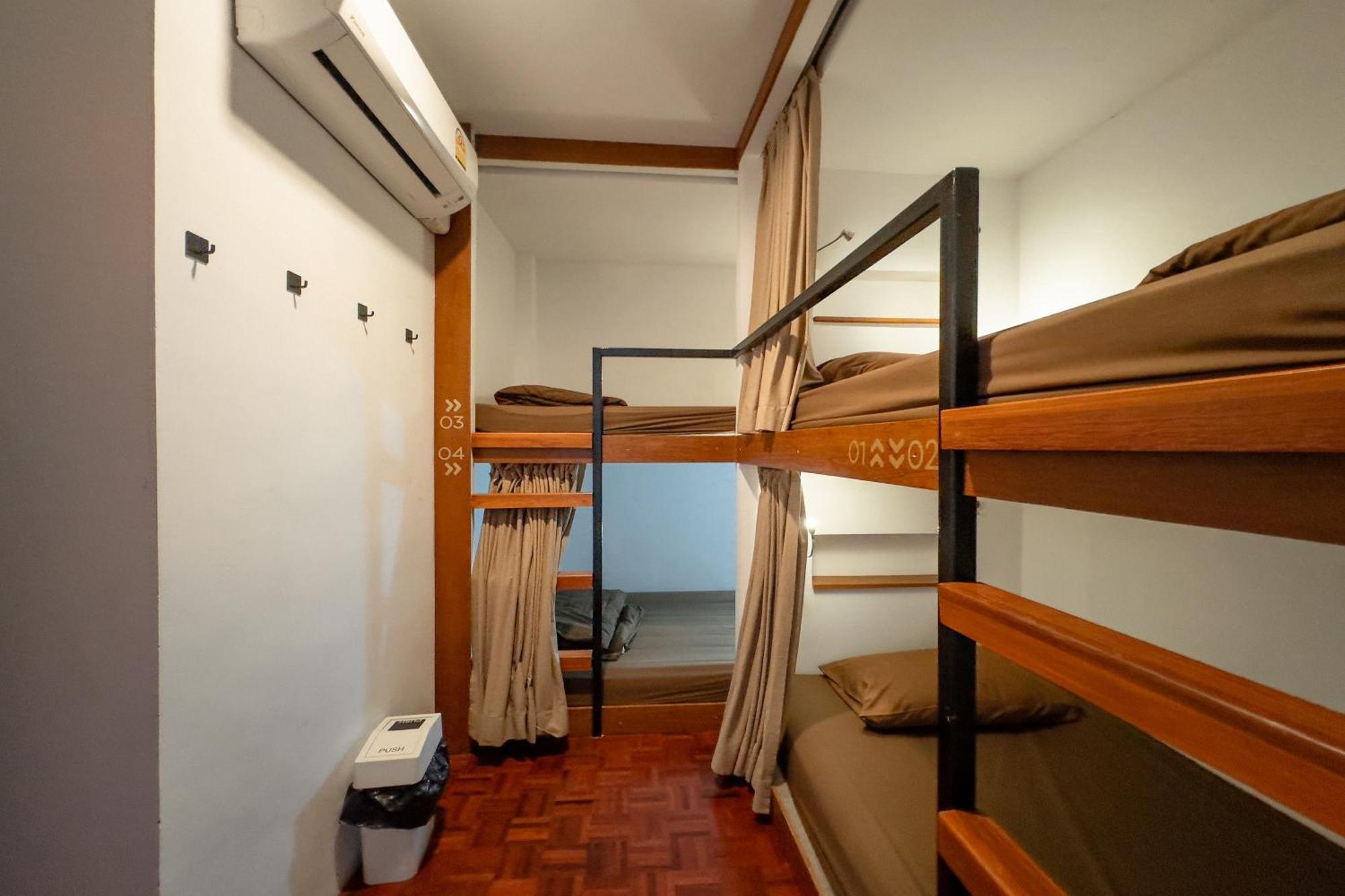 Once In A Blue Moon Cafe And Hostel Chiang Mai Ngoại thất bức ảnh